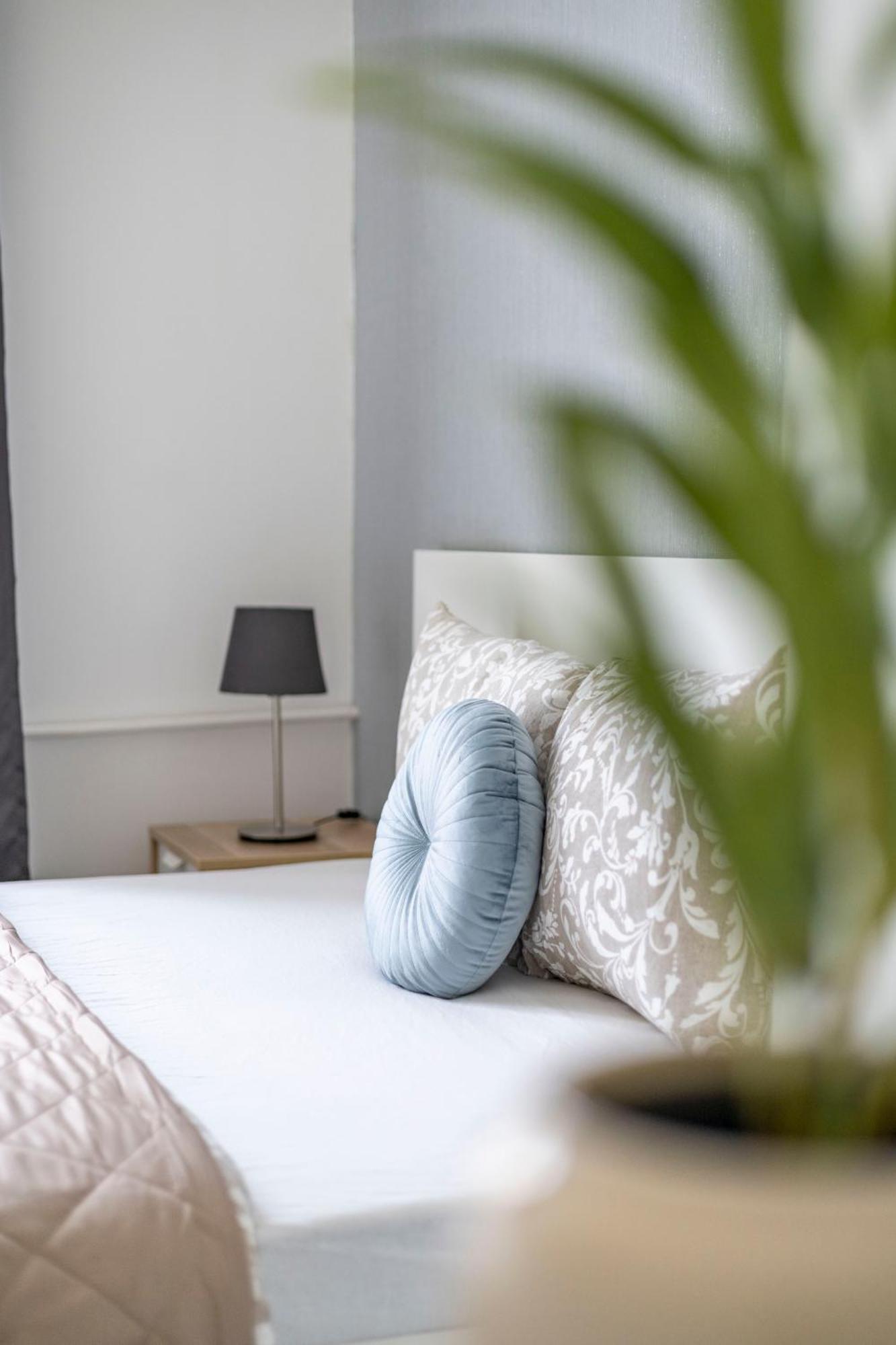 Super Central Cozy Apartment Next To The Budapest Eye Екстер'єр фото